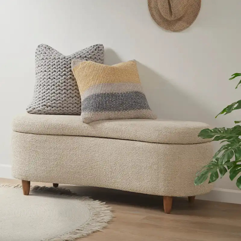 Baú de Arrumação Taupe Bouclé com Tampo Articulado e Pernas de Madeira